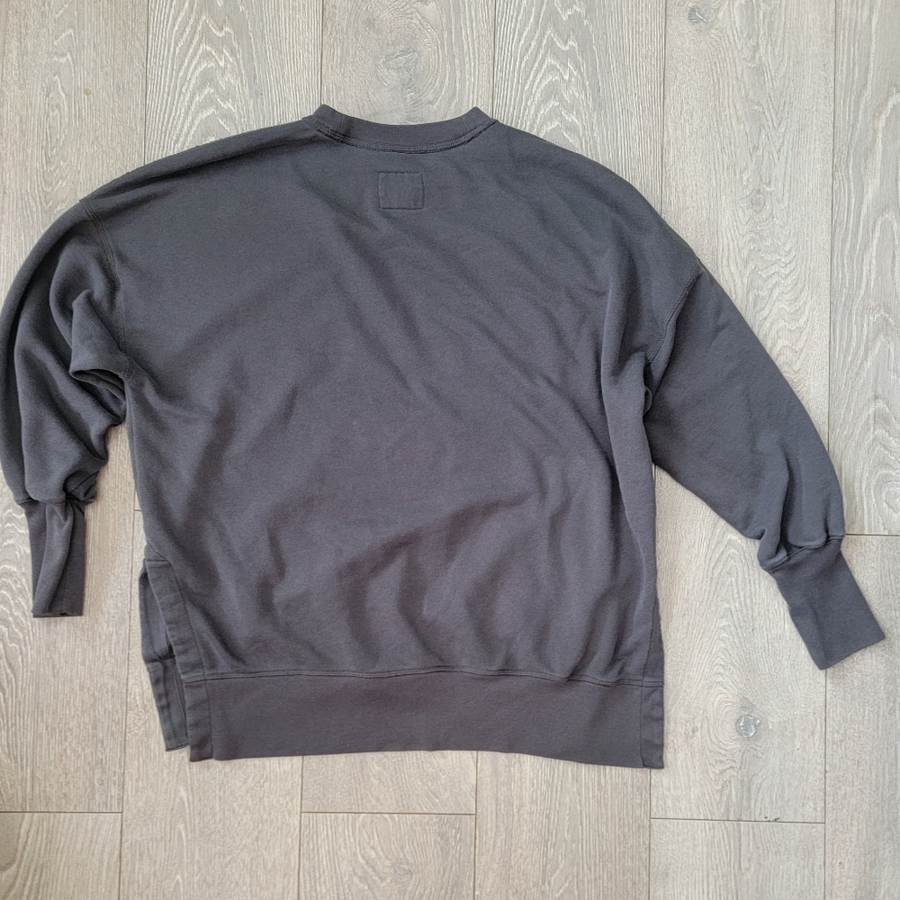 Abercrombie & Fitch Sweatshirt - Picture 2 of 5